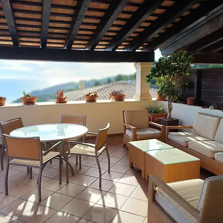 Vistas Mar Cala Llevado * トッサ・デ・マール