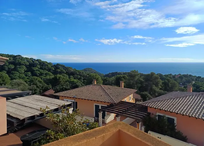 Vistas Mar Cala Llevado 度假居 *